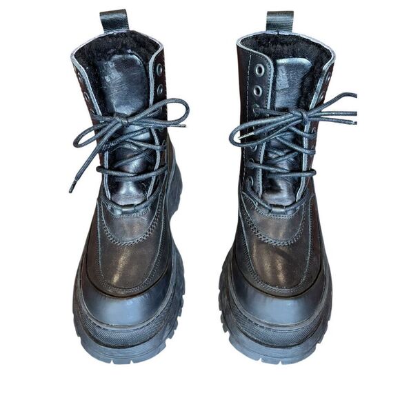 Rachel Comey Shearling Barla Lace Up Boot in Black NWOB Size 6 - Picture 1 of 6